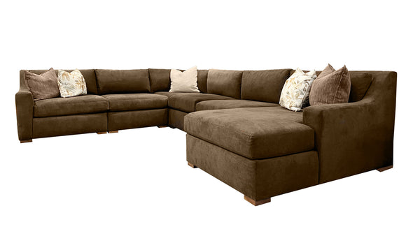 Wilshire Java 5pc Seccional con Cojines Decorativos