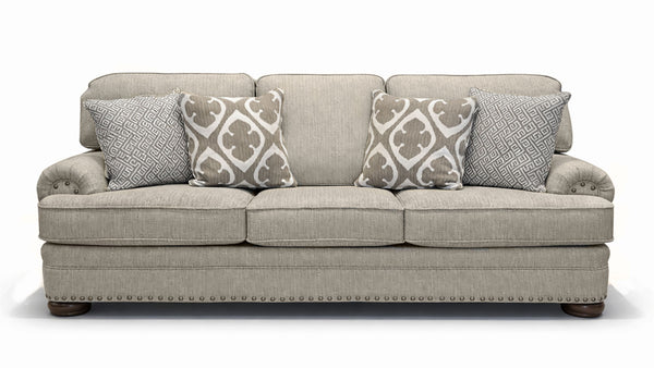 Sofá Twine & Twig Fog 2.0, vista frontal, sofá de tela neutra de Mayo Furniture.