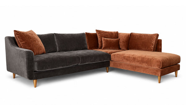 Sofá modular de dos piezas con chaise longue orientada hacia la derecha y diseño en bloques de color | Sofá modular tapizado | Gallery Furniture