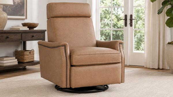 Sillón reclinable giratorio Laurel con brazos en forma de silla de montar | Sillón reclinable de tamaño reducido | Gallery Furniture