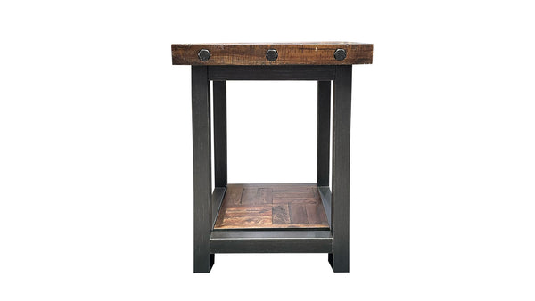 De BERRY CHAIR SIDE TABLE