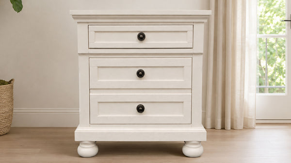 Soriah Sea Shell White Nightstand | Gallery Furniture