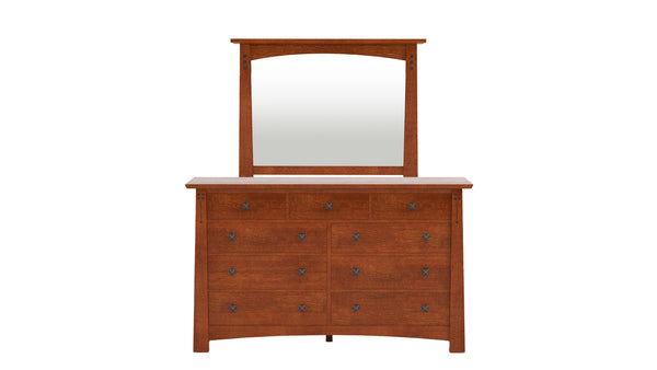 Cómoda y espejo Stickley Highlands