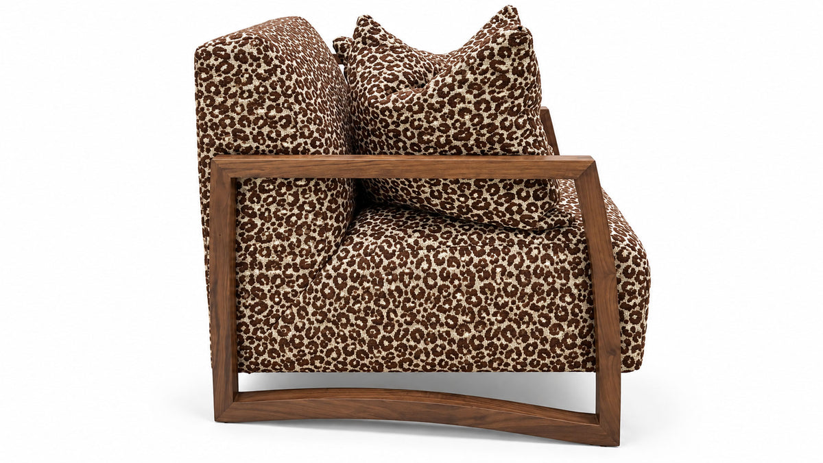 Mansfield Leopard Wood Accent Chair | Gallery Furniture⠋