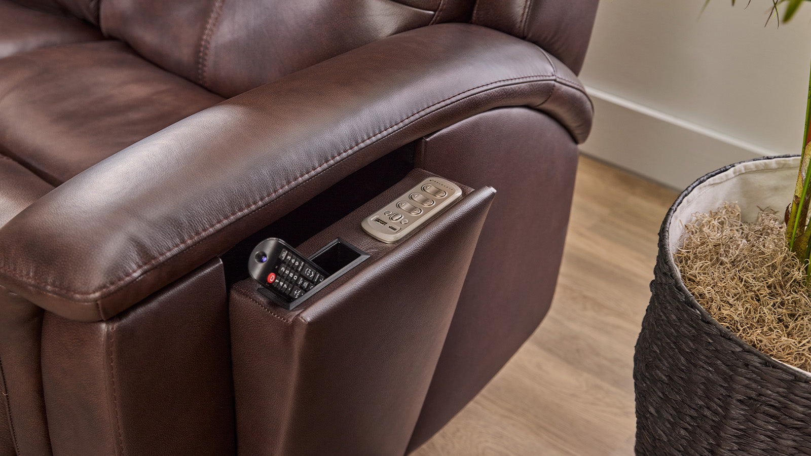 Cloud Nine Stitch Brown Leather P5 Power Reclining Sofa