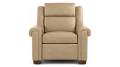 Sillón reclinable eléctrico Stickley Chester Futuro en piel de grano superior color topo, con diseño que se adapta a la pared
