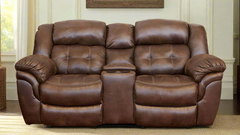 Marcelina Espresso Loveseat reclinable manual con consola