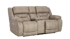 Skywalker P3 Power Reclining Loveseat w/Console