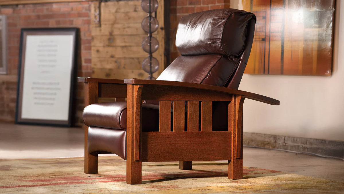 Stickley Leather Bustle Back Bow Arm Morris Recliner