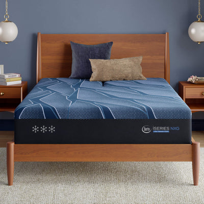 Split Head Queen Size Serta iSeries NXG 3500 Medium Mattress w/Adjustable Base