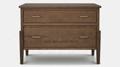Cómoda de madera con dos cajones sobre fondo blanco.