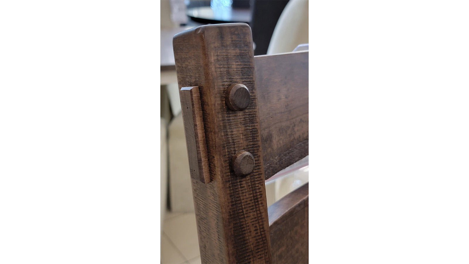 Silla auxiliar de comedor Columbus de madera maciza de arce