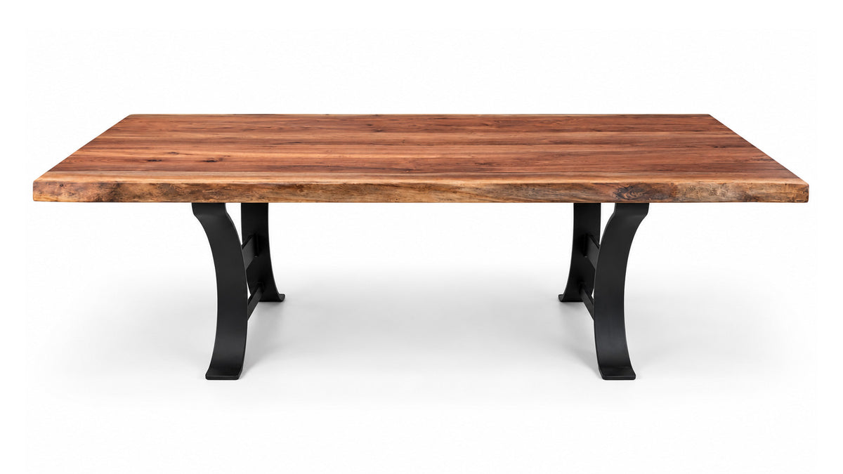 Mesa de comedor de madera maciza con bordes naturales y base metálica