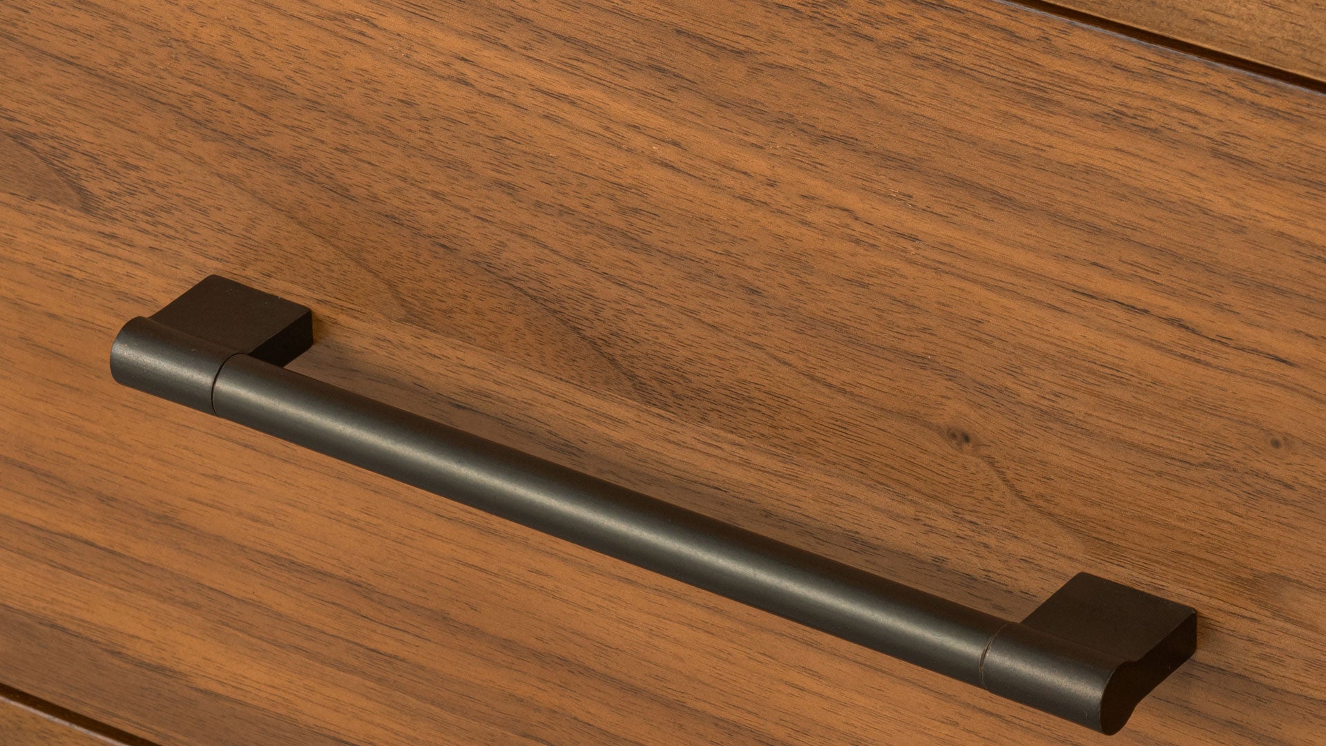 Taliesin 5 Drawer Chest | Walnut Finish & Gunmetal | Gallery Furniture