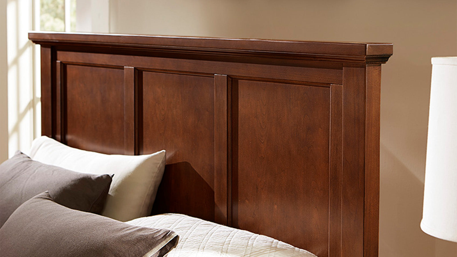 Bonanza Cherry Full Bed