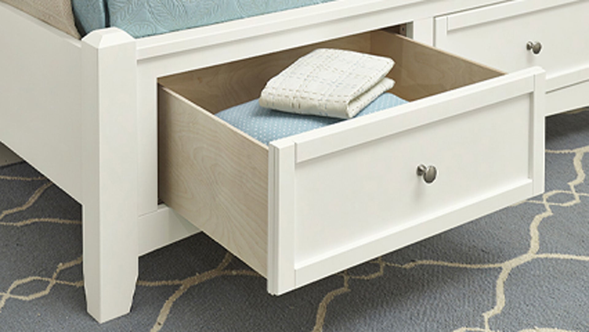 Bonanza White Full Storage Bed