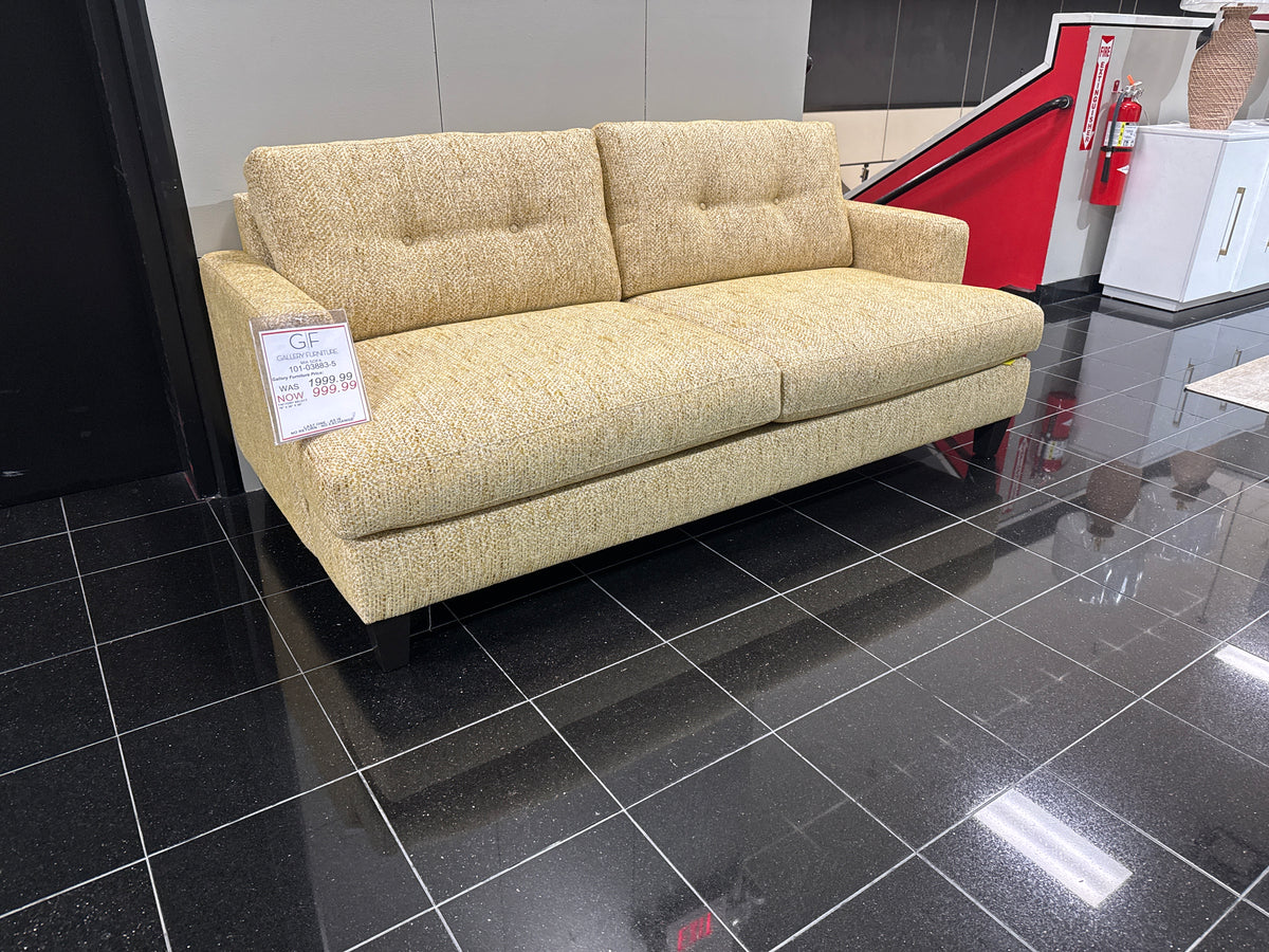 Mia Sofa
