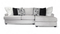 Avenger Dolphin 2Pzs. Chaise Chofa Brazo Derecho