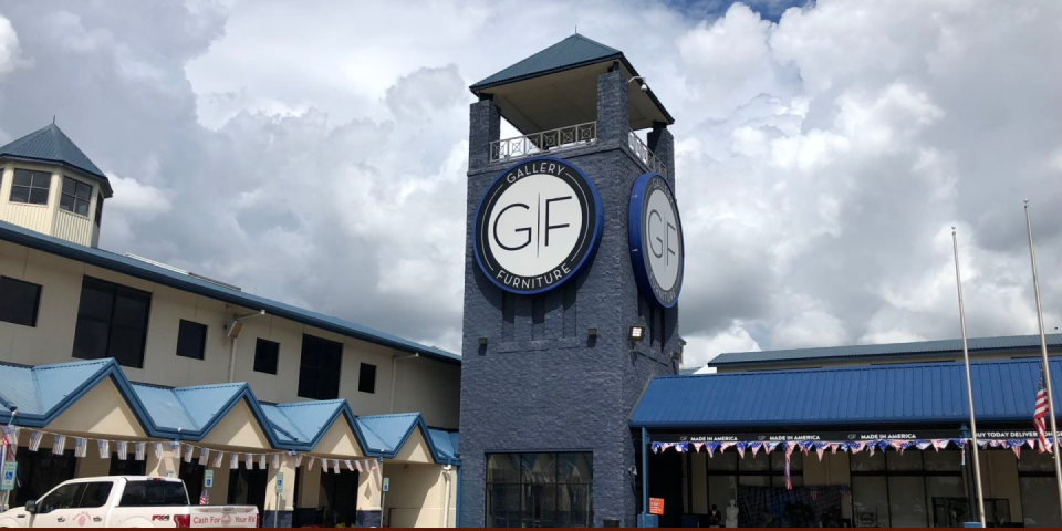 Gallery Furniture North Freeway store exterior
