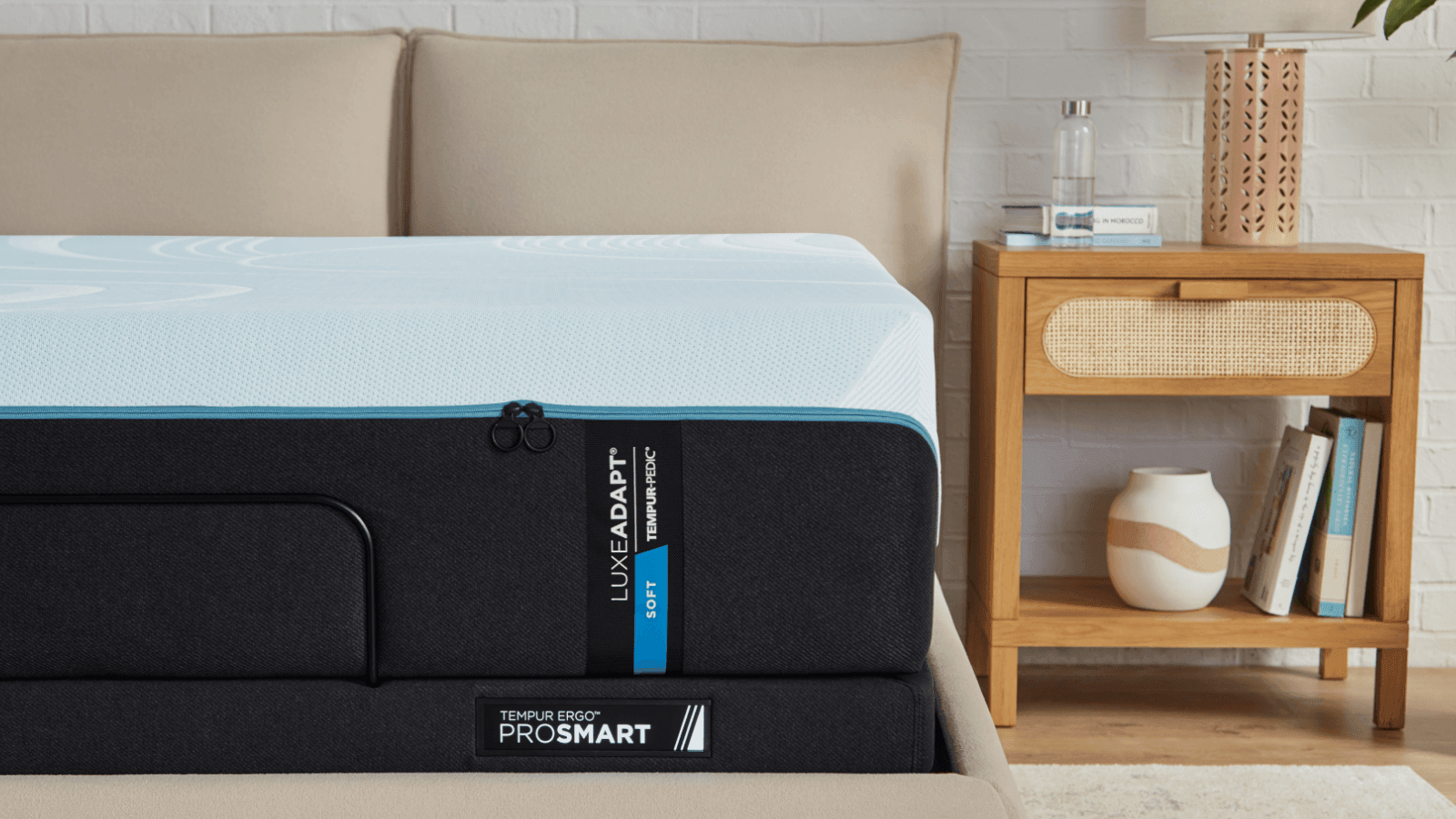 "Side view of the TEMPUR-LuxeAdapt 2.0 Soft Mattress highlighting the 13-inch depth and luxurious profile"
