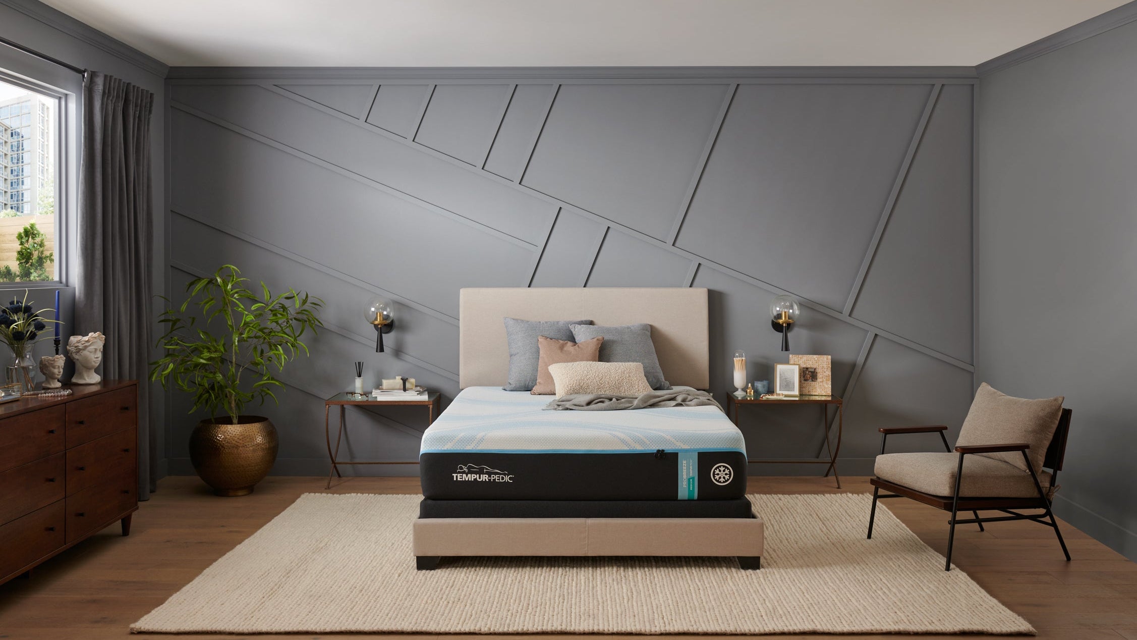 Tempur-Pedic Pro Breeze 2.0 Medium Queen Mattress - 12-Inch Profile with Pure Cool Technology