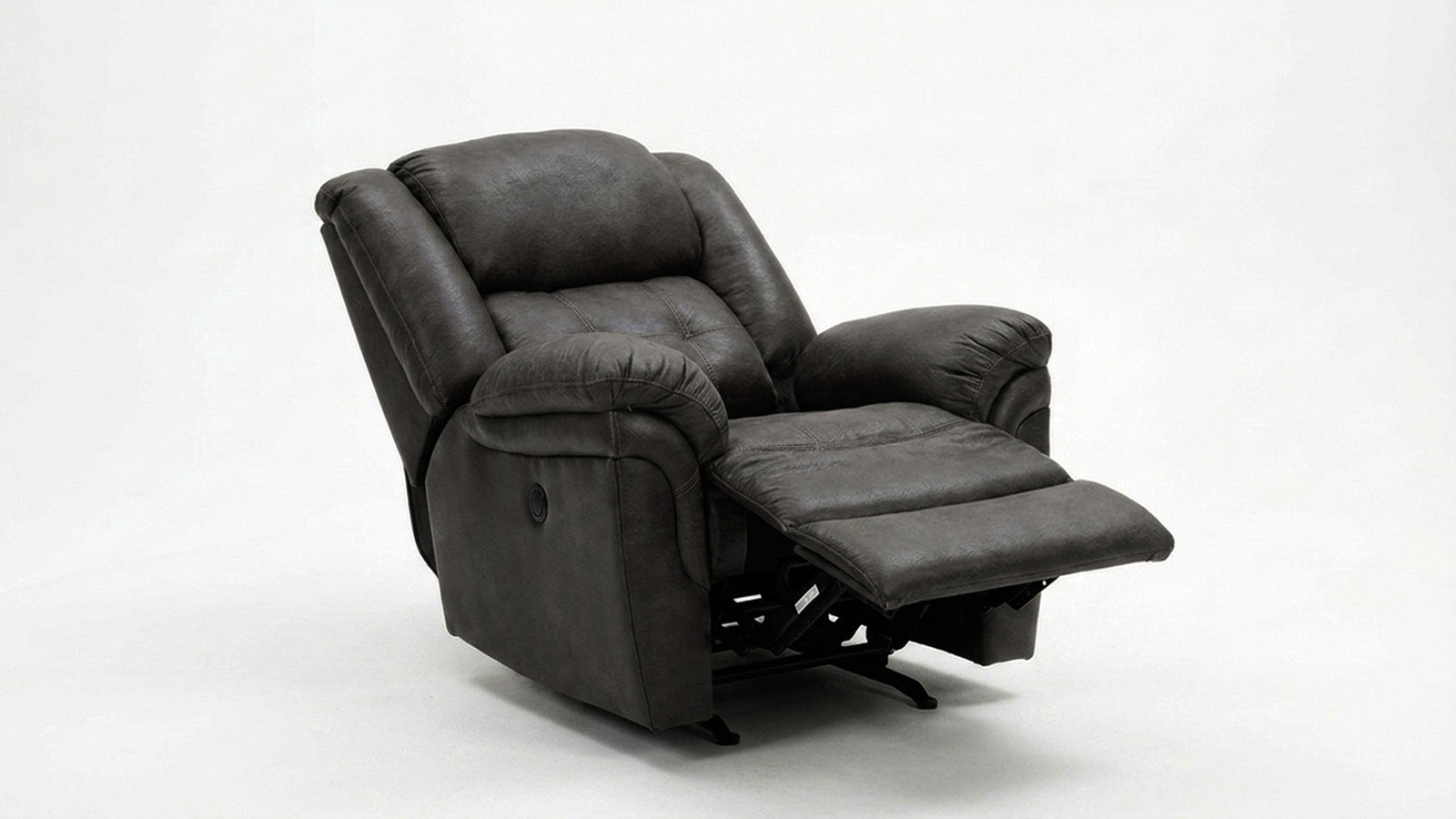 Sillón reclinable gris sobre fondo blanco