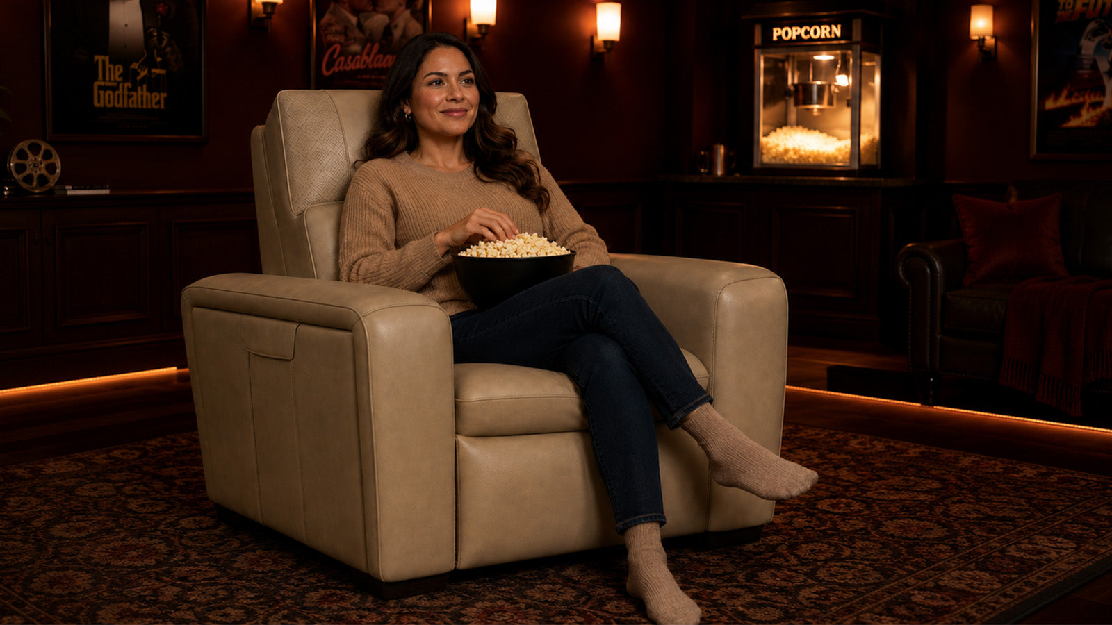 Sillón reclinable de cuero MacPulse con sonido envolvente y función Power Motion
