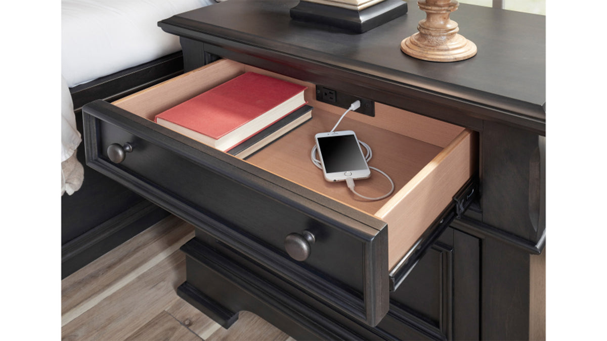 Townsend Nightstand